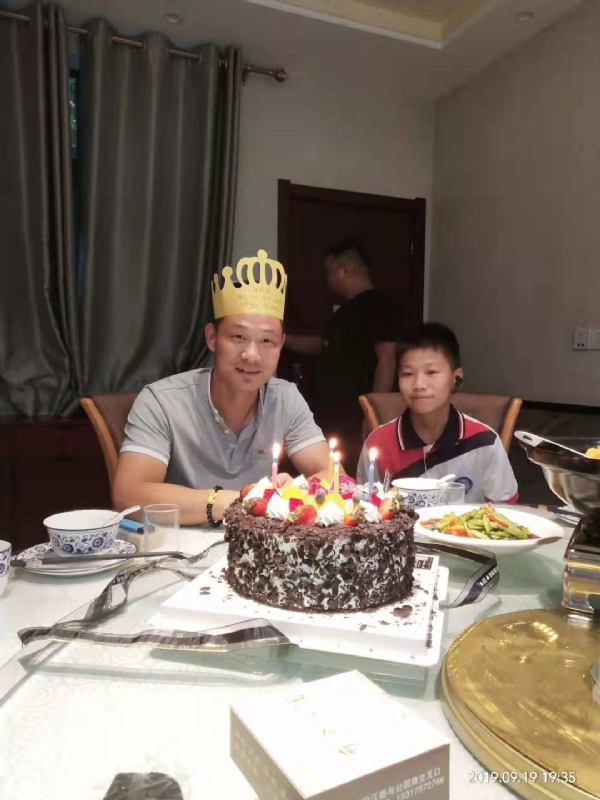孤独的狼的第一张照片--宜昌父母相亲团